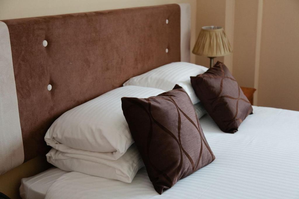 Caledonia Hotel โรไซท์ ห้อง รูปภาพ