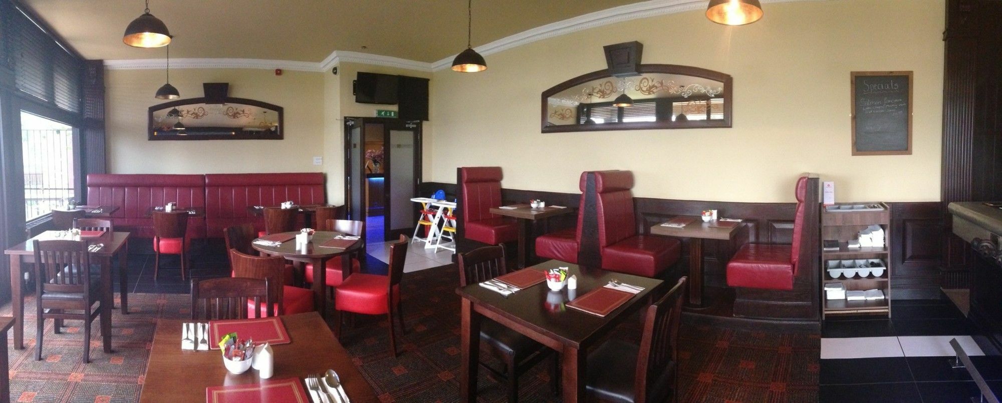 Caledonia Hotel โรไซท์ ภายนอก รูปภาพ